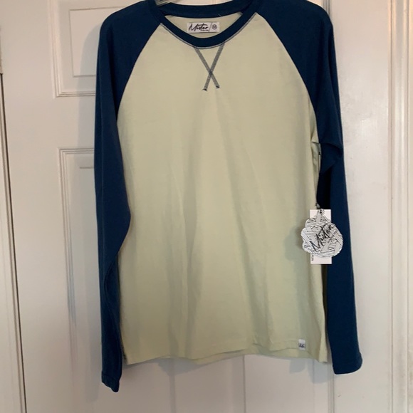 Shirt - Picture 1 of 6